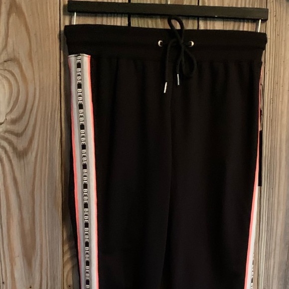 New and Adorable bebe Athletic striped joggers Sm - Picture 4 of 6